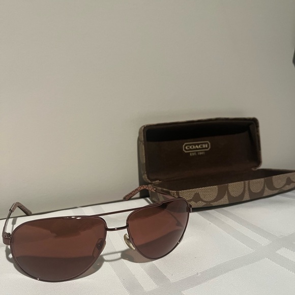 Coach sunglasses reddish aviators - Picture 1 of 2